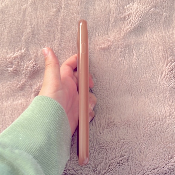 Pink, iPhone eight/8 plus phone case. Durable. One inch above screen, not crack. - Picture 7 of 8